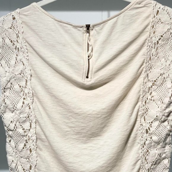 Lucky Brand Cap Sleeve Knit Shirt | Women's Size Medium | Cream/Lace - Picture 4 of 5